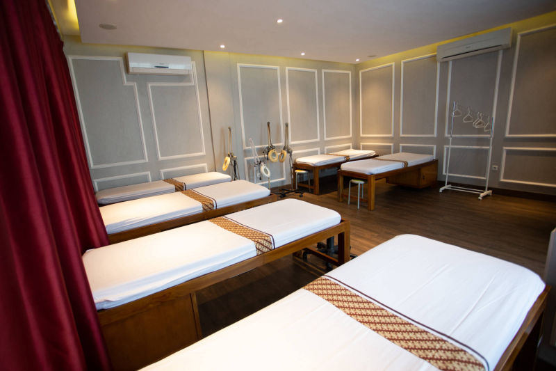 Facial treatment room with beds and equipment
